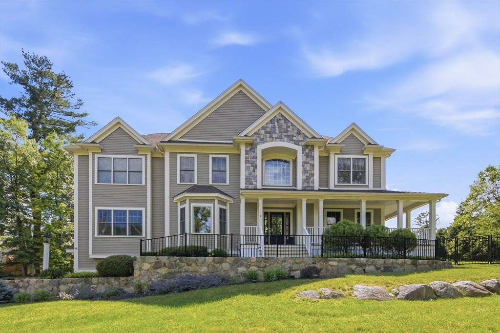 Photo of 2 Norma Way, Middleton, MA