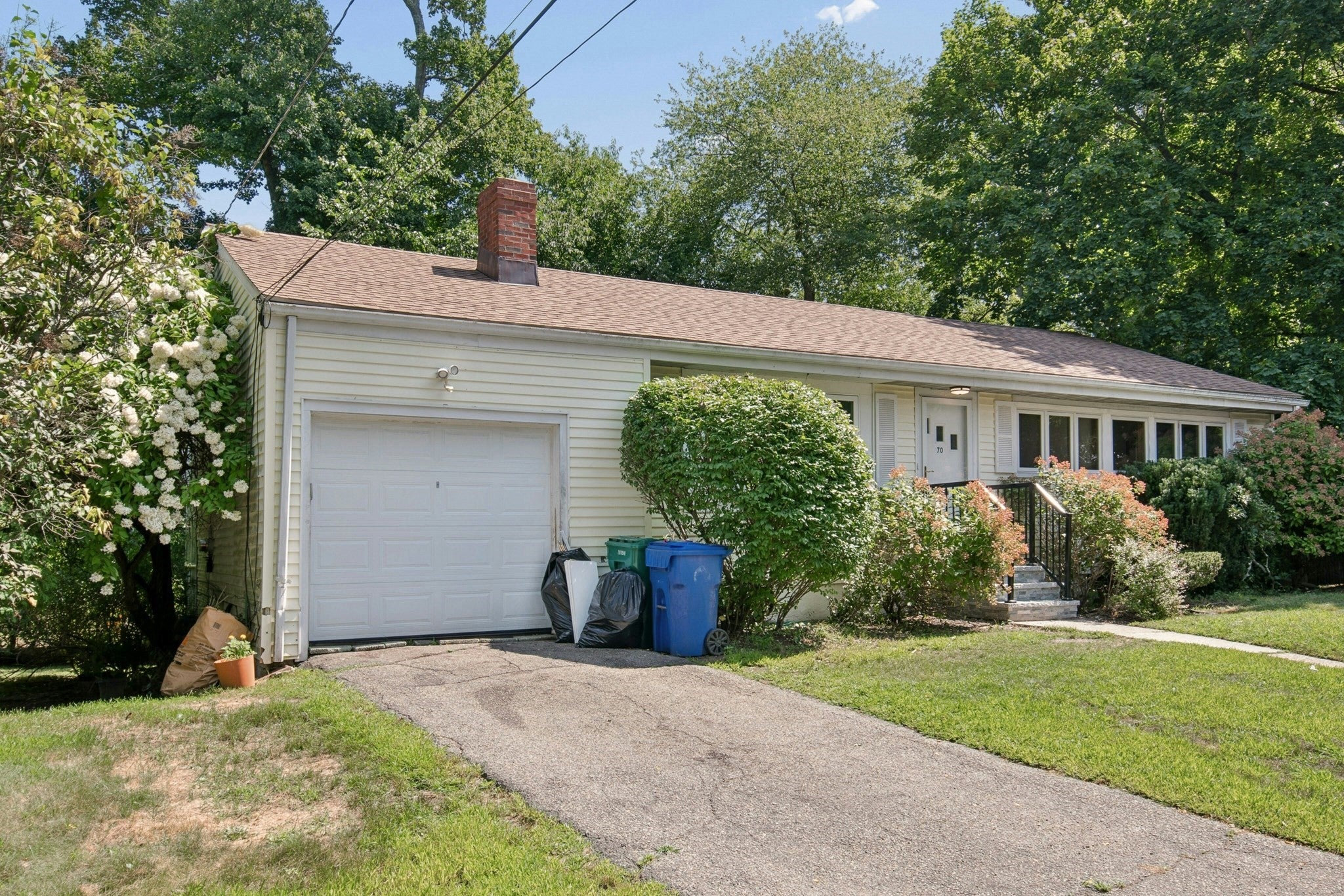 70 Botsford Rd, Newton, MA Photo #2