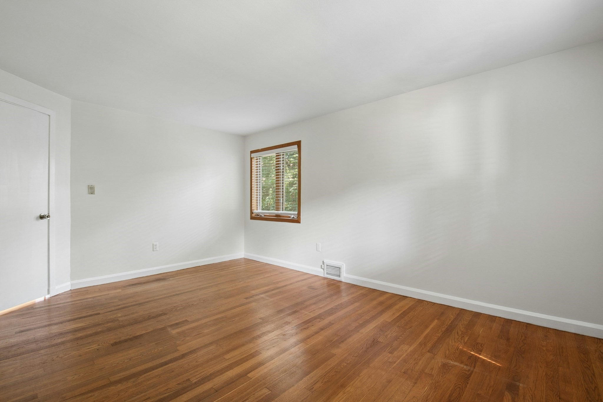 70 Botsford Rd, Newton, MA Photo #24