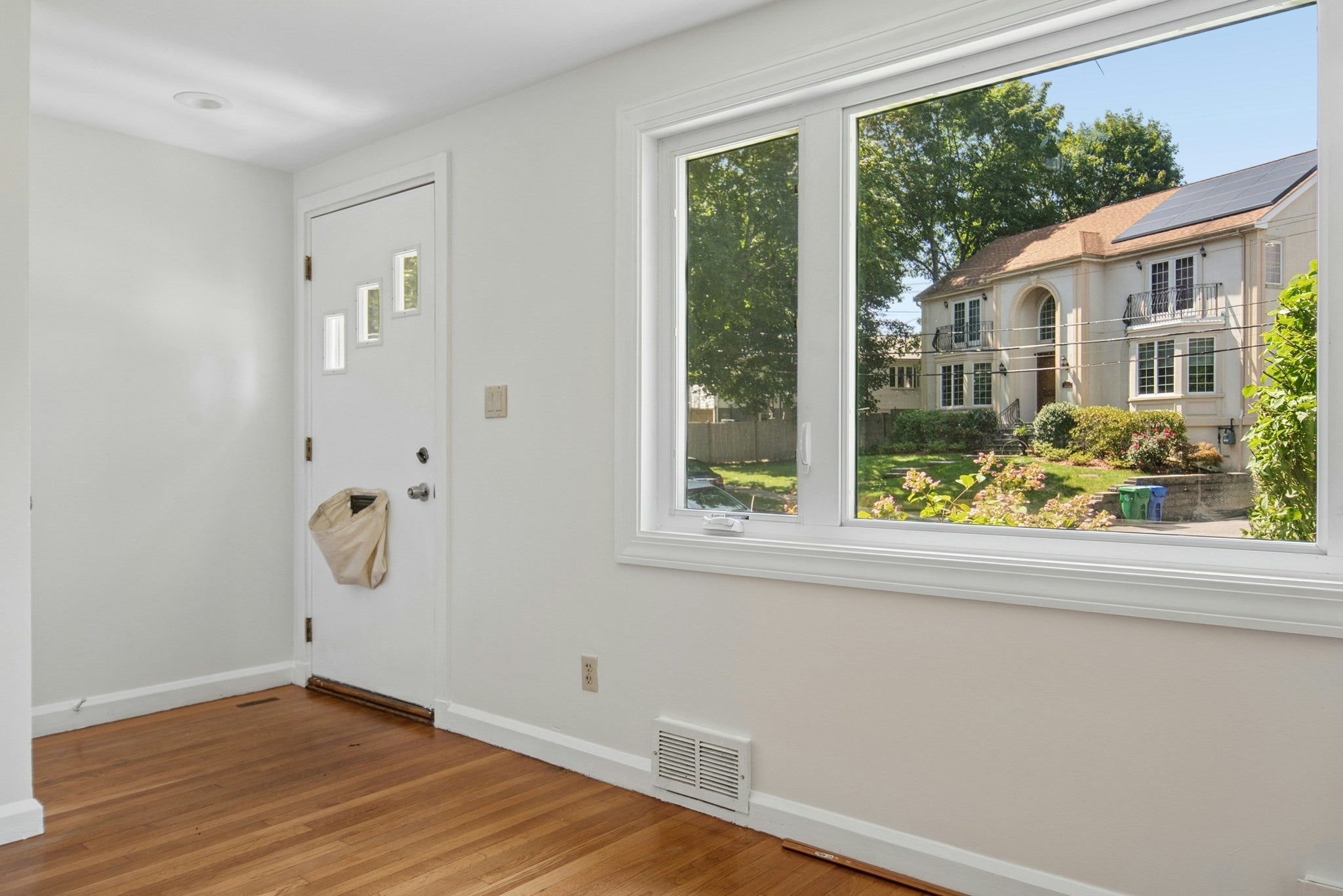 70 Botsford Rd, Newton, MA Photo #5