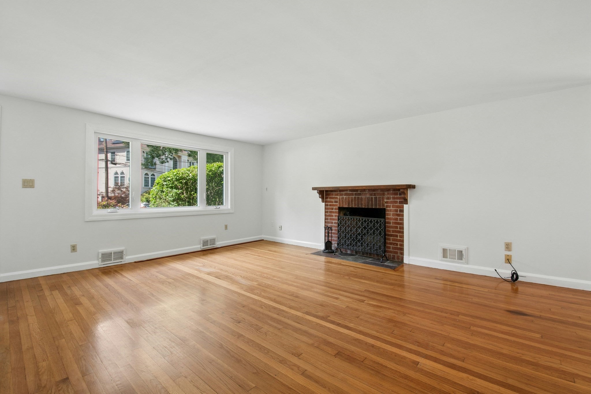 70 Botsford Rd, Newton, MA Photo #7