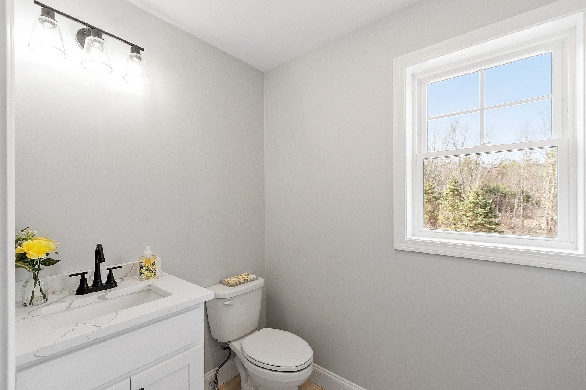 796 Massachusetts Avenue #796, Lunenburg, MA Photo #21
