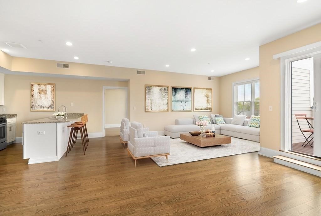 375 Market Street 402