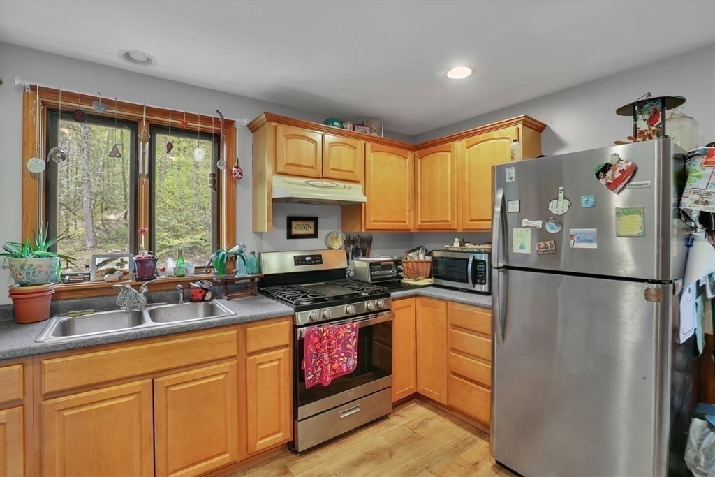 41 Woronoco Rd, Blandford, MA Photo #25