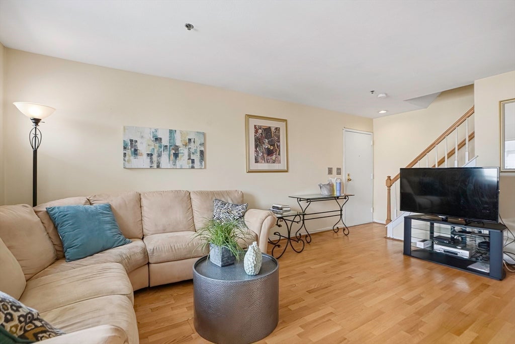 200 Falls Blvd F307, Quincy MA 02169