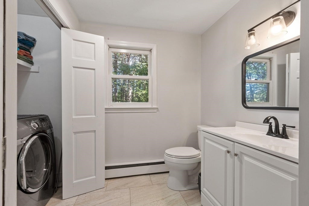 75 Elmwood Rd, Lunenburg, MA, 75 Elmwood Rd, Lunenburg, MA Photo #24