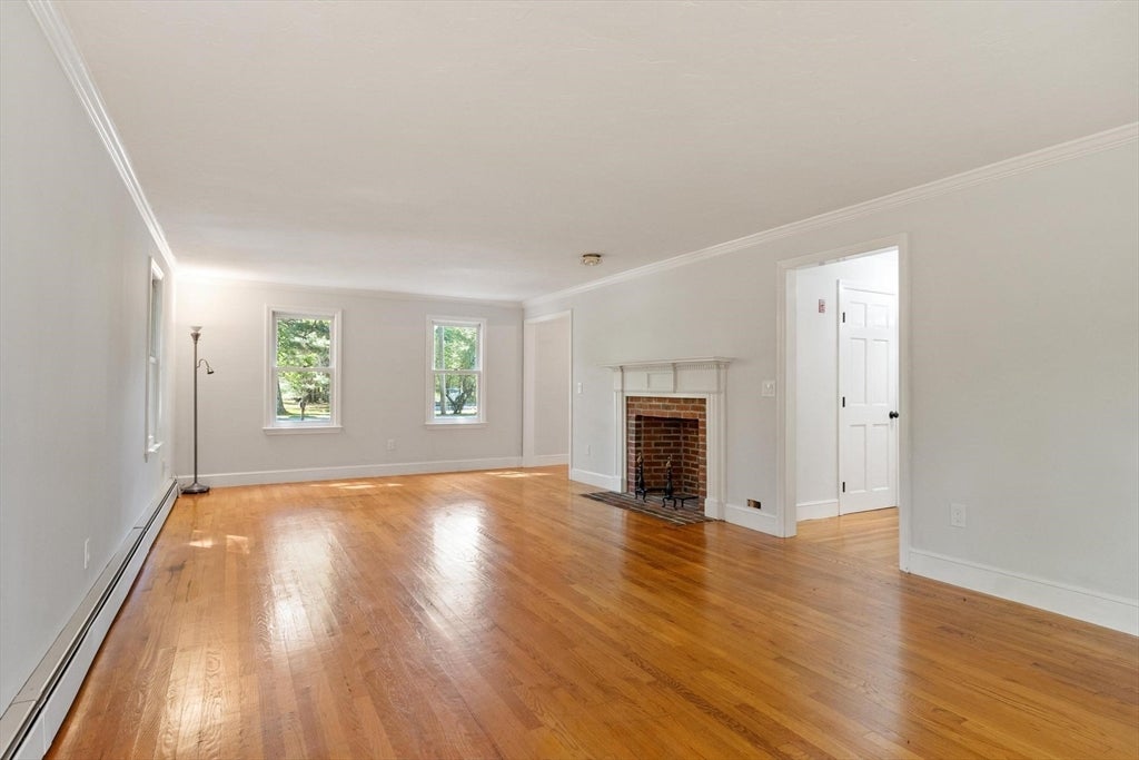 75 Elmwood Rd, Lunenburg, MA, 75 Elmwood Rd, Lunenburg, MA Photo #23