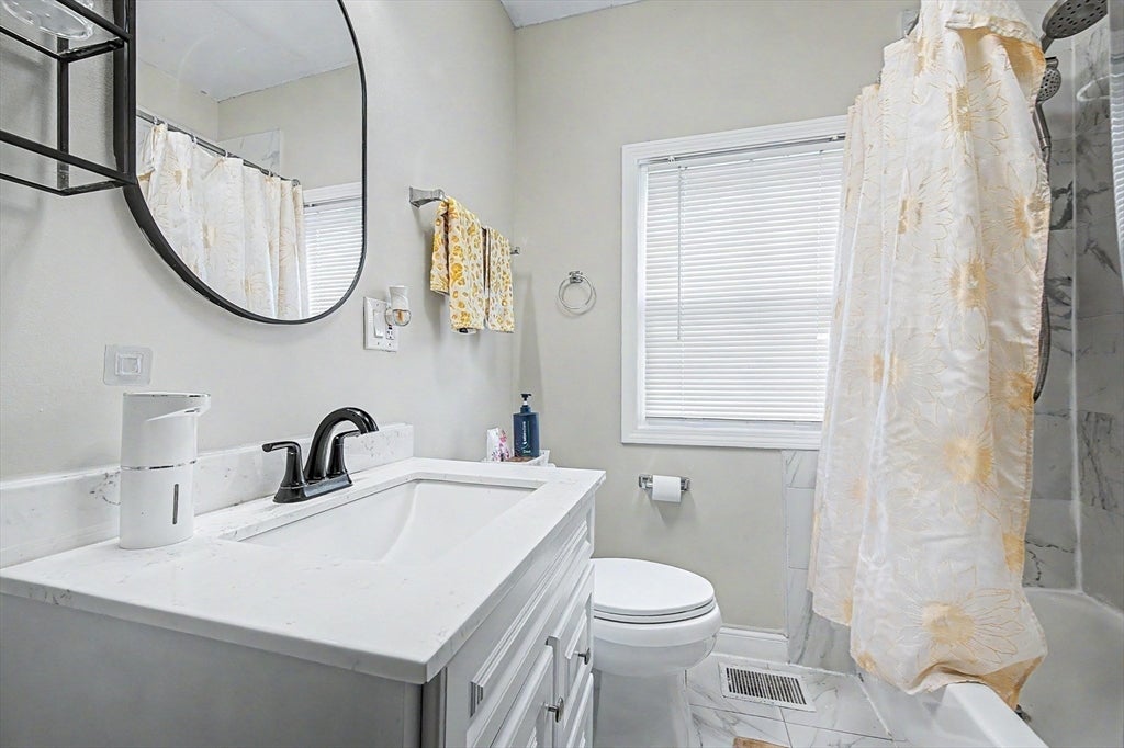30 Riverview St, Brockton, MA Photo #9