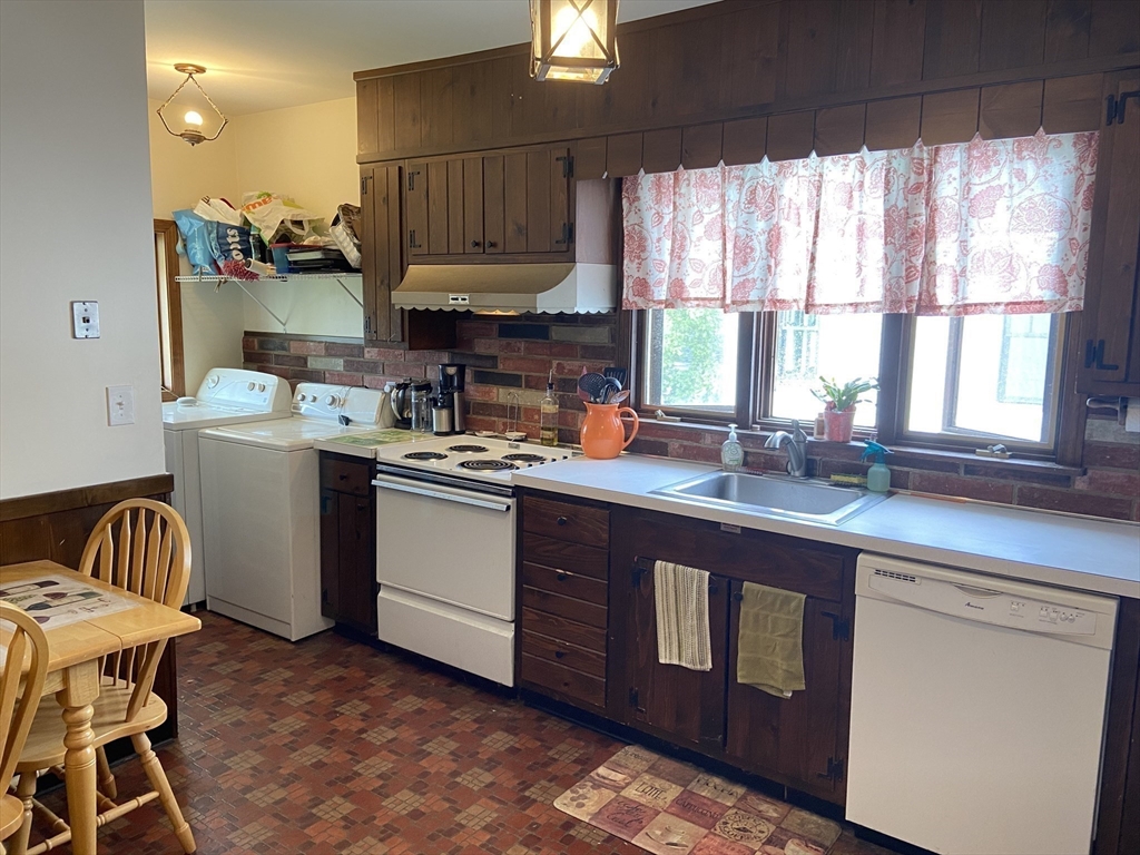 36 Walnut Street 2