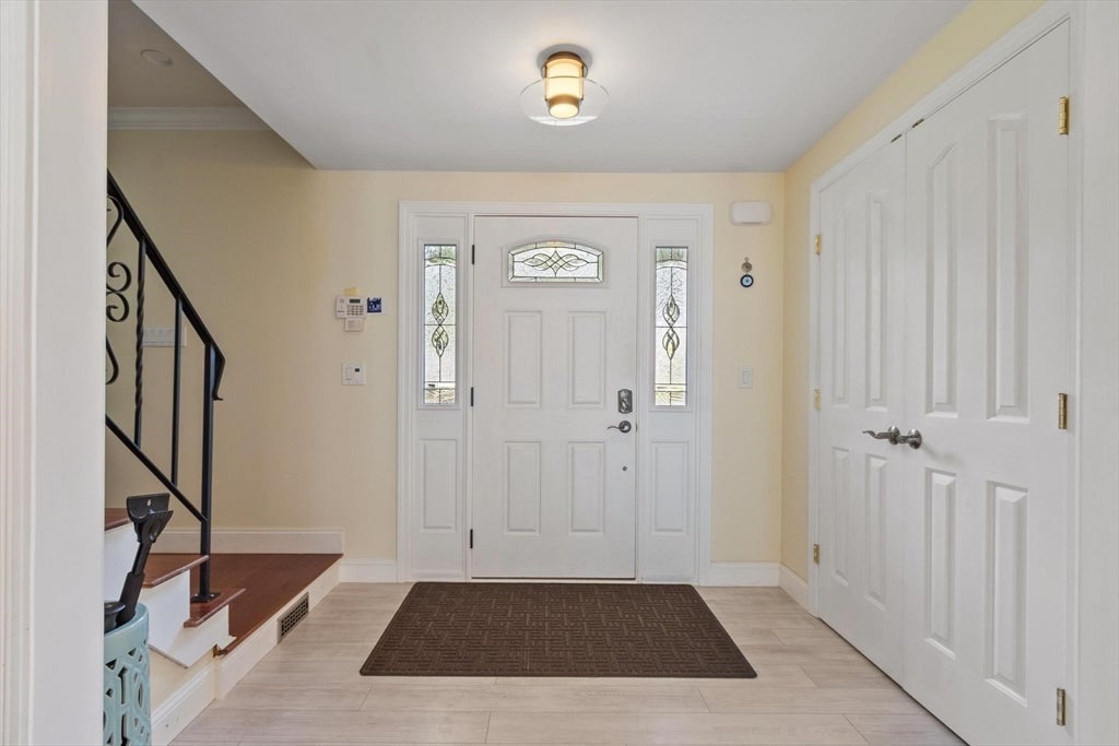 66 Checkerberry Lane, Framingham, MA, 66 Checkerberry Lane, Framingham, MA Photo #5