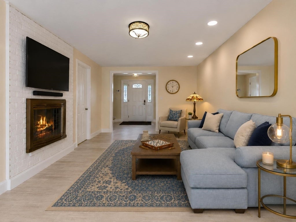 66 Checkerberry Lane, Framingham, MA, 66 Checkerberry Lane, Framingham, MA Photo #18