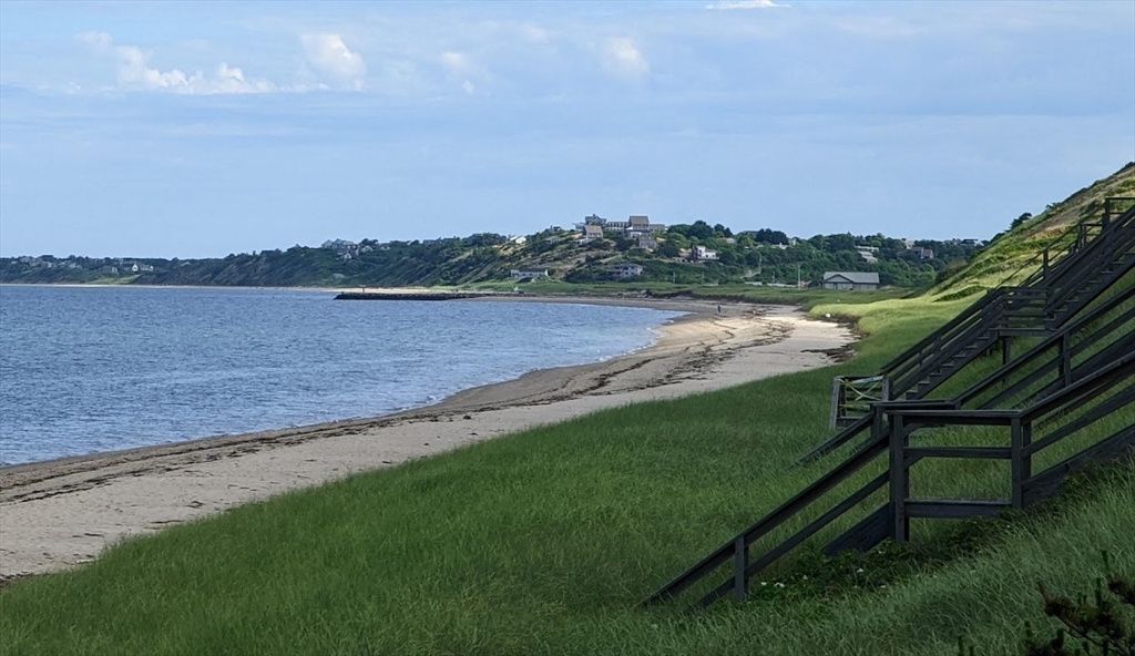 4 Sandpiper Road