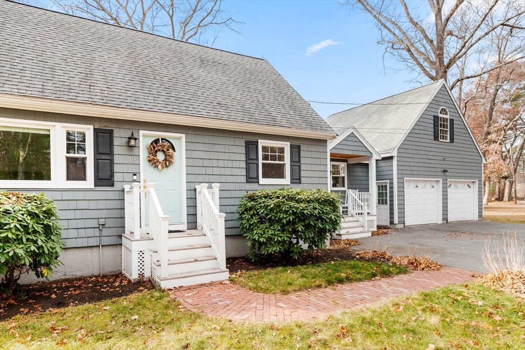 19 Dustin Young Lane