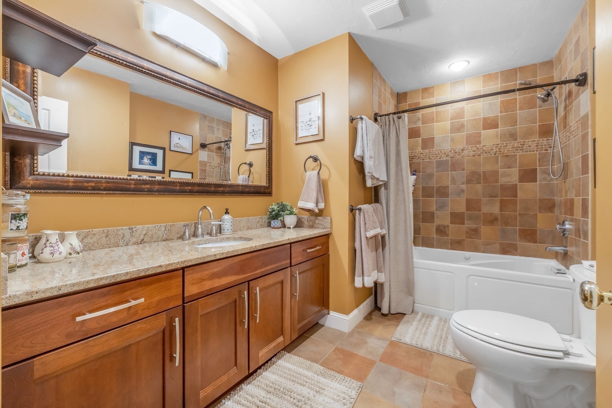 71 Romsey St #2, Boston, MA Photo #19
