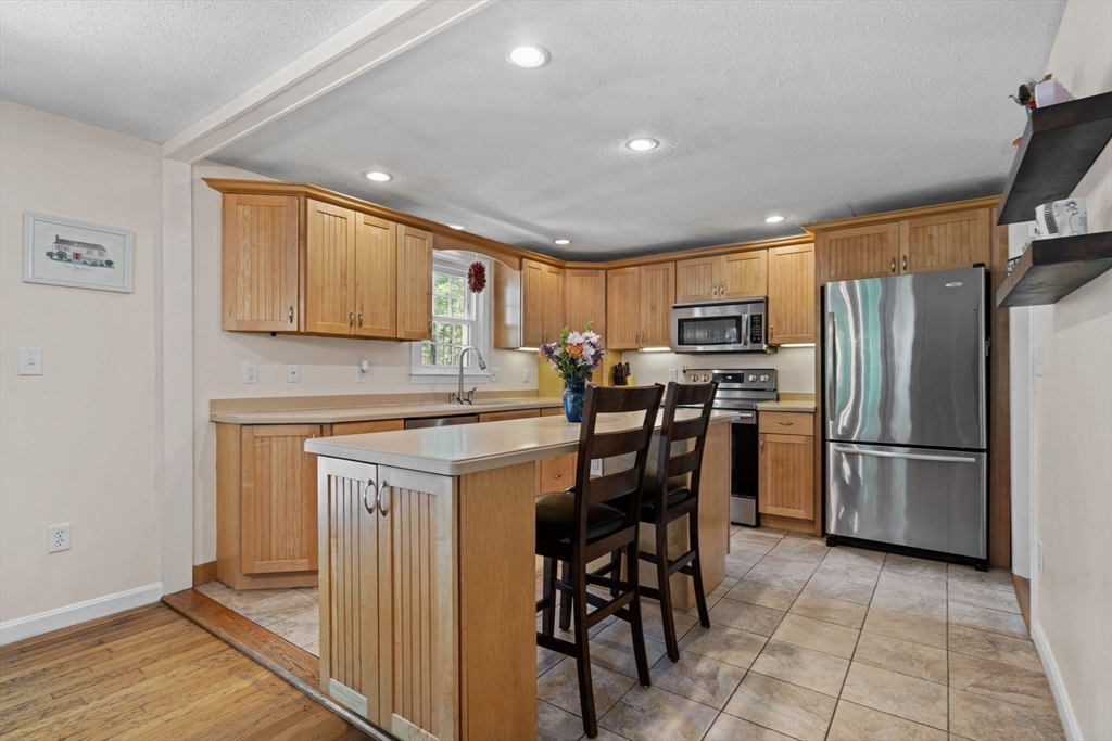 50 Indian Pond Rd