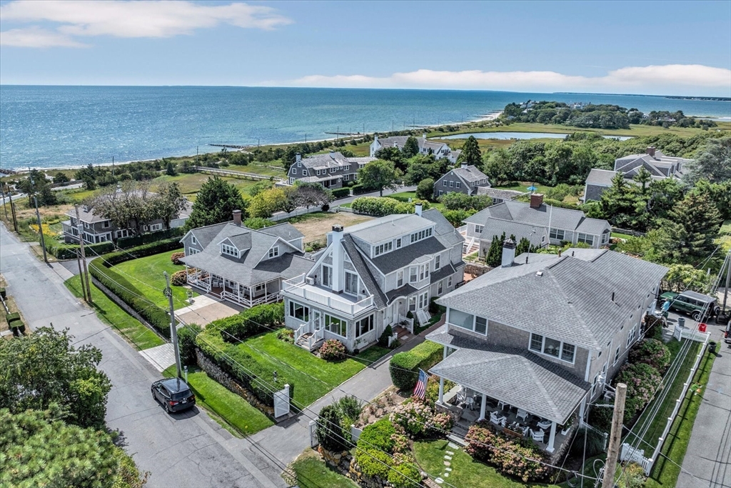 Barnstable, Massachusetts 02647, United States, 3 Bedrooms Bedrooms, ,4 BathroomsBathrooms,Residential,Active,202628