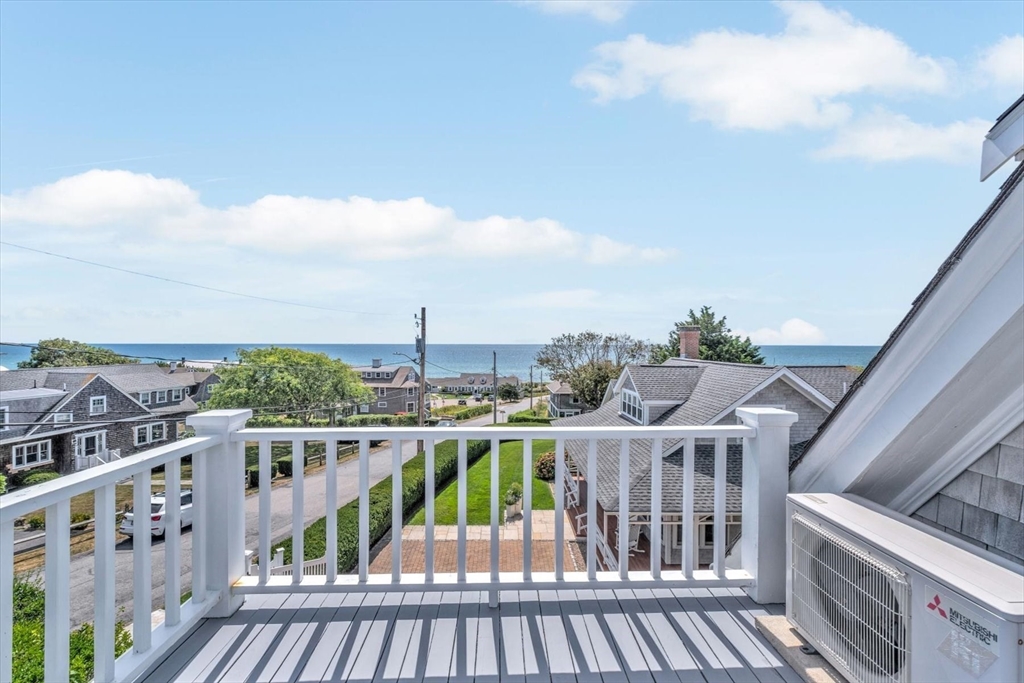 Barnstable, Massachusetts 02647, United States, 3 Bedrooms Bedrooms, ,4 BathroomsBathrooms,Residential,Active,202628