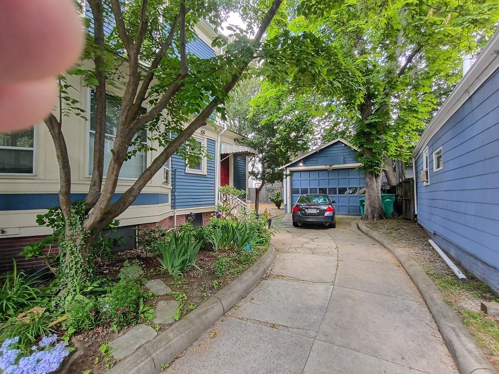24 Cherry St