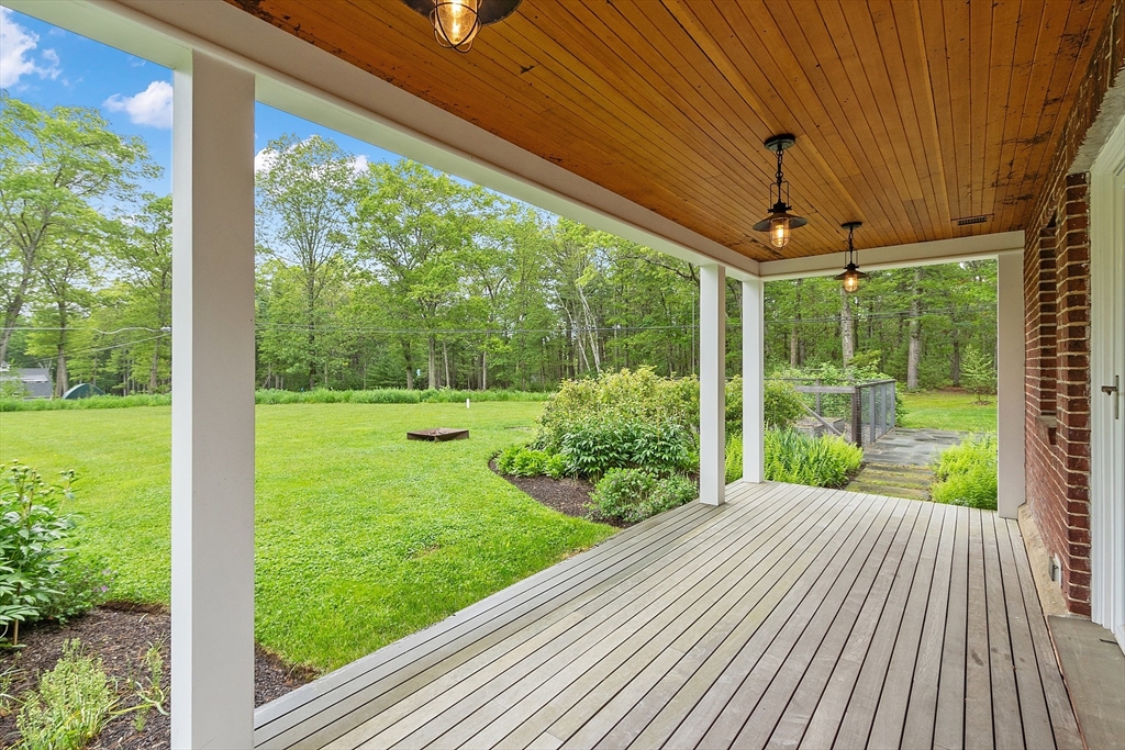 229 Fairhaven Hill Rd