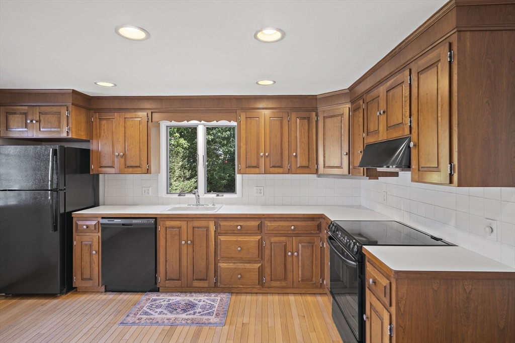 4 Hiawatha Road