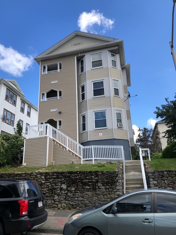 101 Sterling St