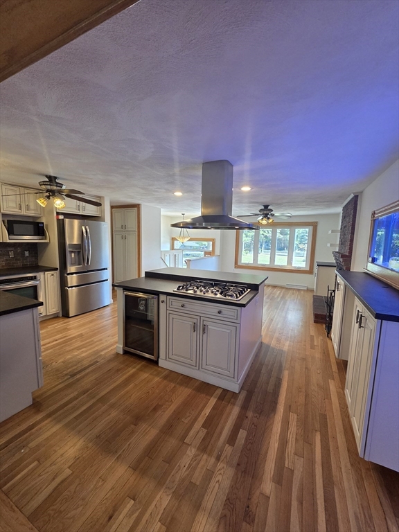 5 Carriage Drive