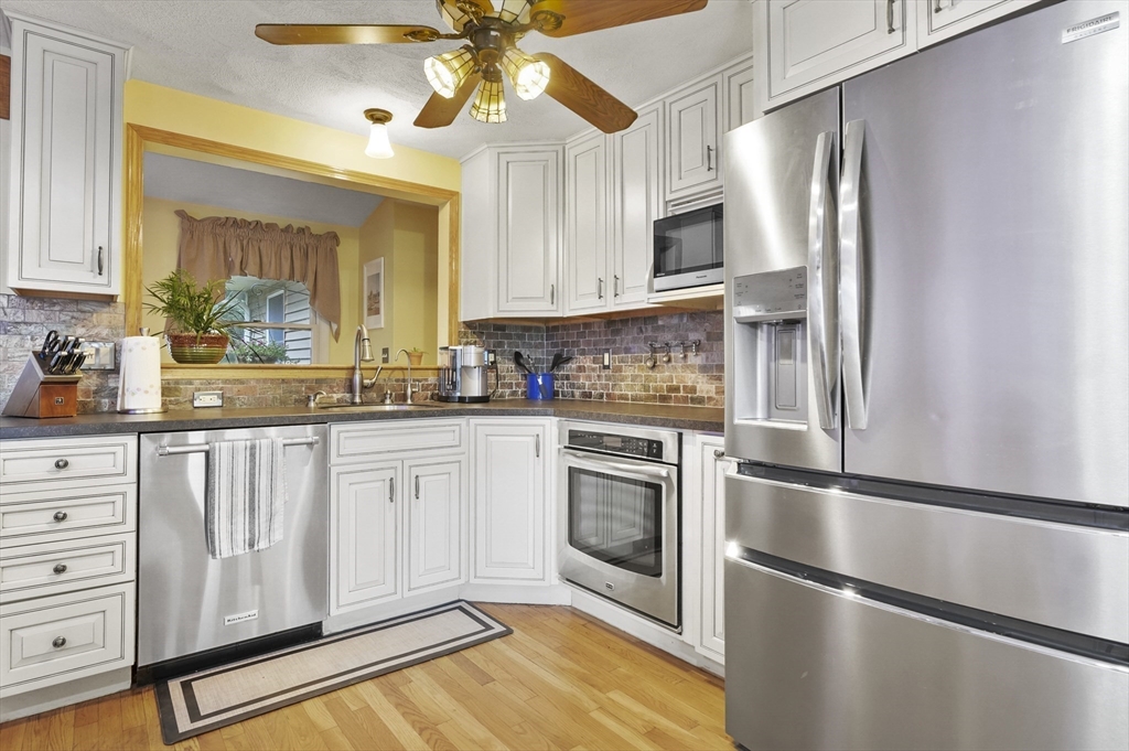 5 Carriage Drive