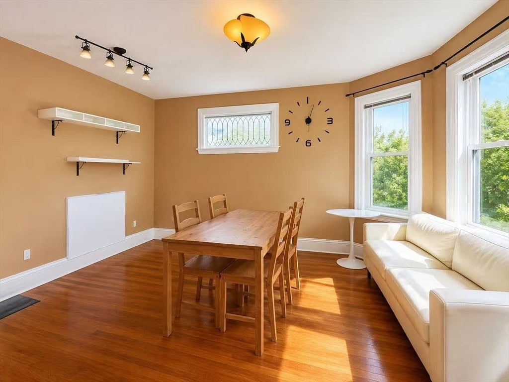 35 Palmer St R
