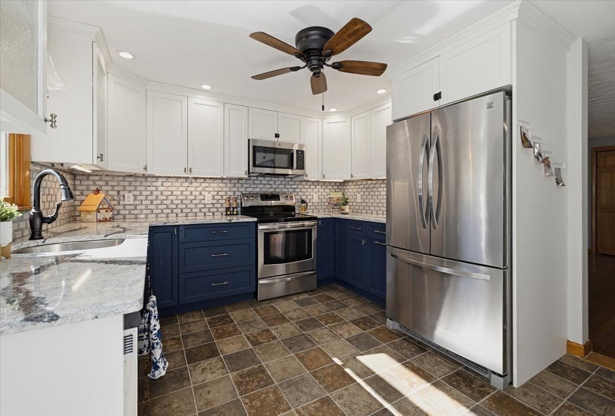 40 Dudley Rd, Billerica, MA, 40 Dudley Rd, Billerica, MA Photo #12