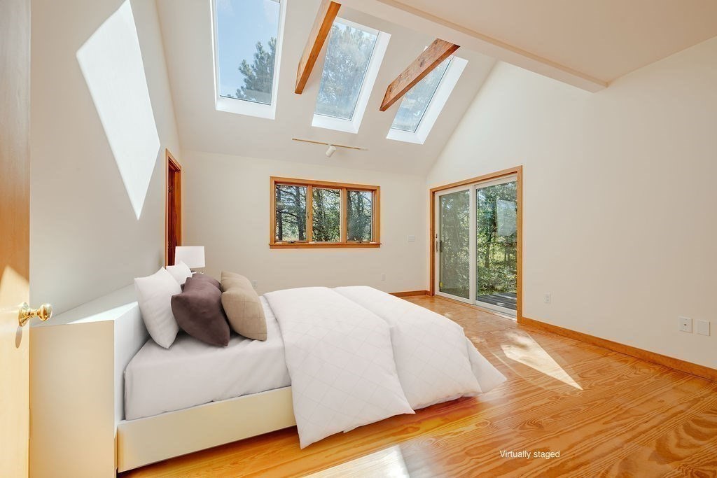 Wellfleet, Massachusetts 02667, United States, 3 Bedrooms Bedrooms, ,2 BathroomsBathrooms,Residential,Active,226847