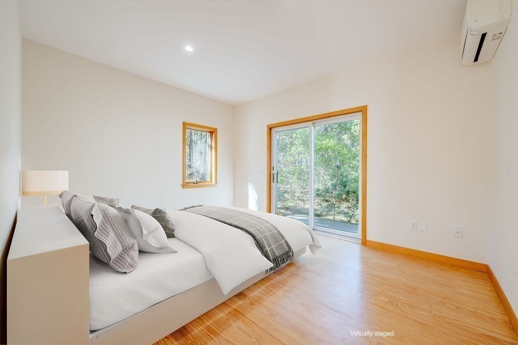 Wellfleet, Massachusetts 02667, United States, 3 Bedrooms Bedrooms, ,2 BathroomsBathrooms,Residential,Active,226847