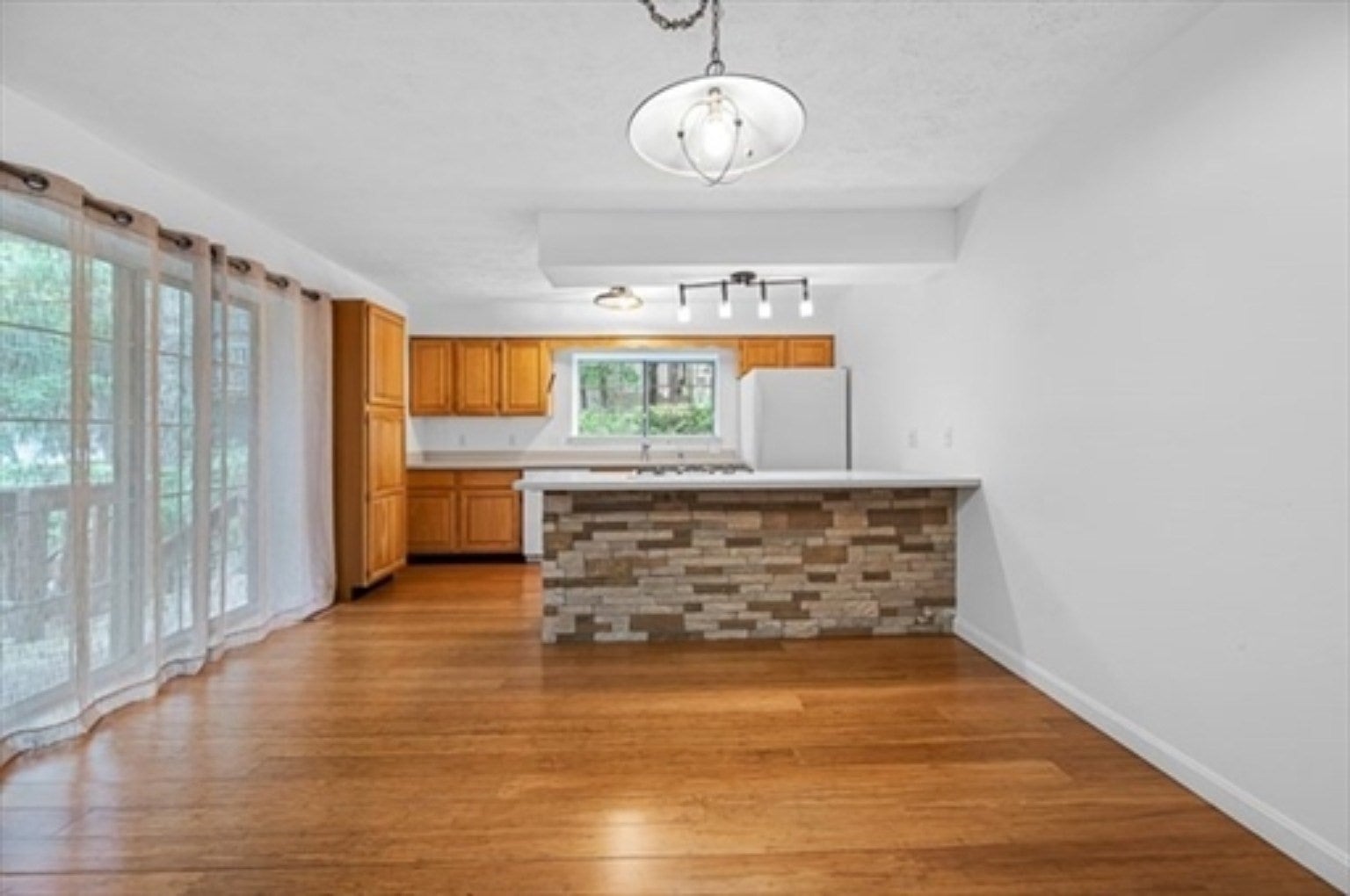 54 Voyagers Ln #54, Ashland, MA Photo #3