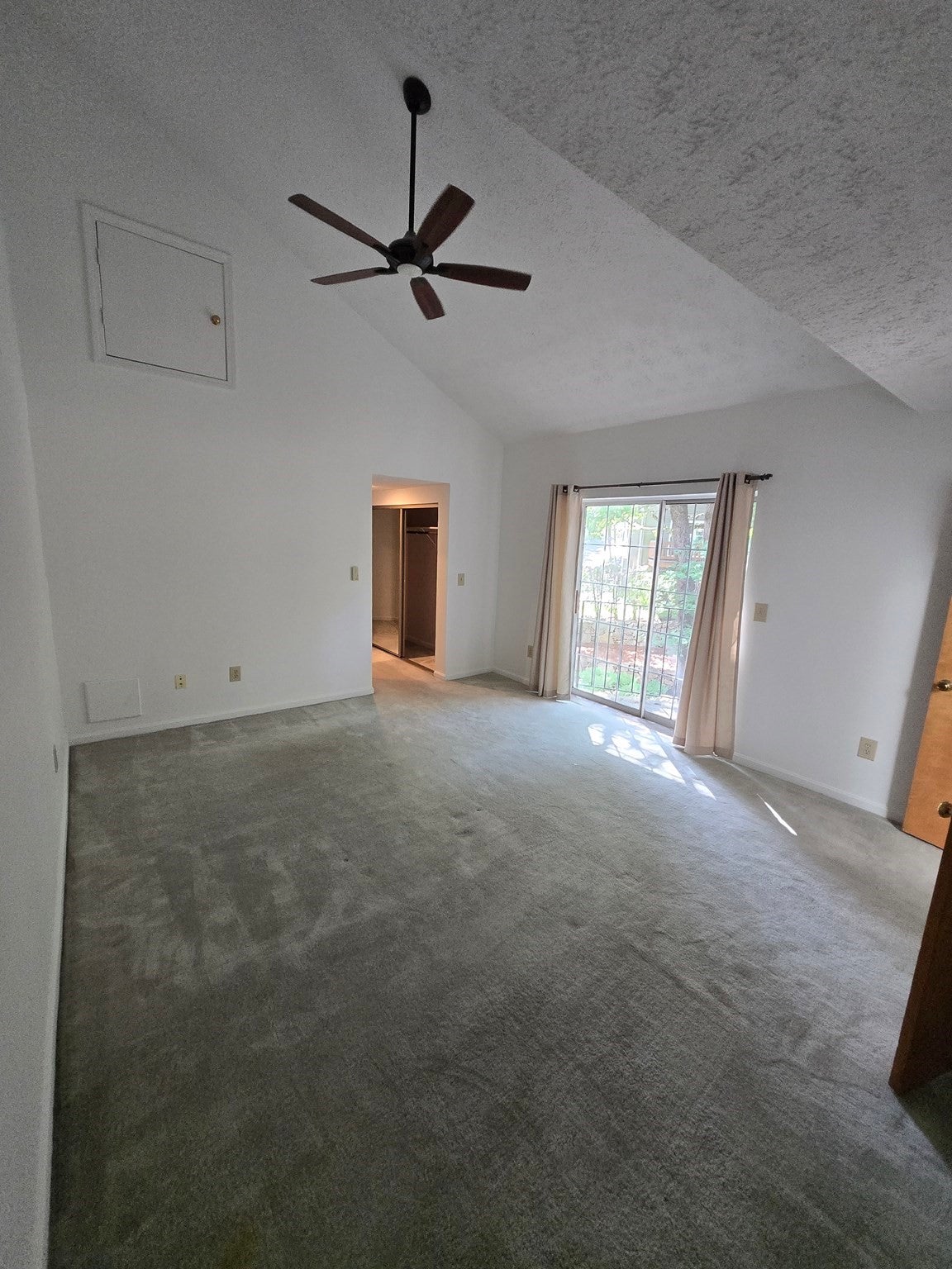 54 Voyagers Ln #54, Ashland, MA Photo #21
