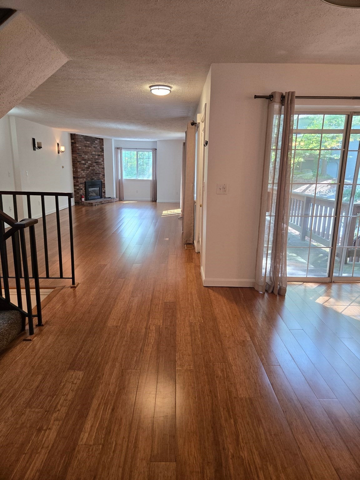 54 Voyagers Ln #54, Ashland, MA Photo #17