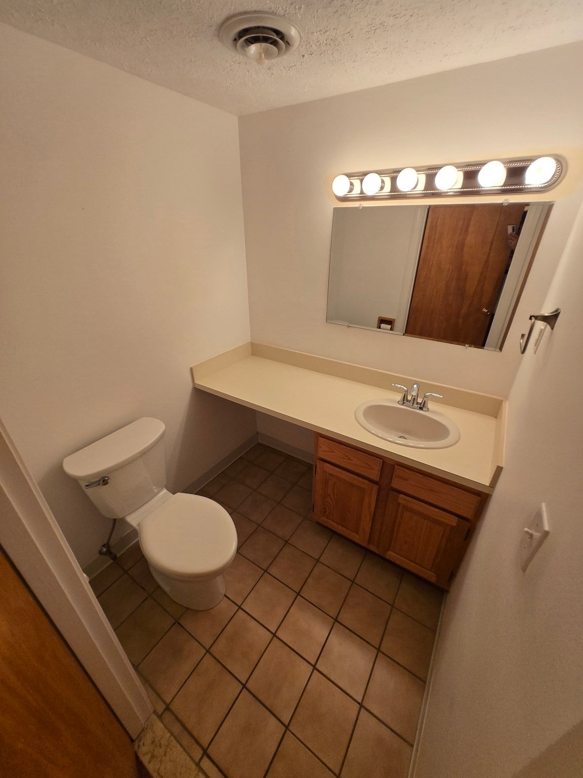 54 Voyagers Ln #54, Ashland, MA Photo #19