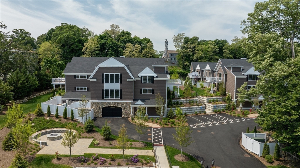 134 Court St 12