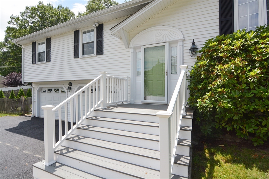 26 Sunset Dr