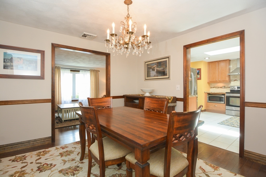26 Sunset Dr