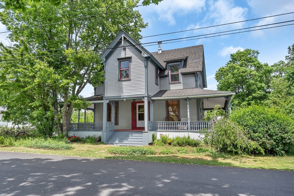 41 Lippitt Avenue