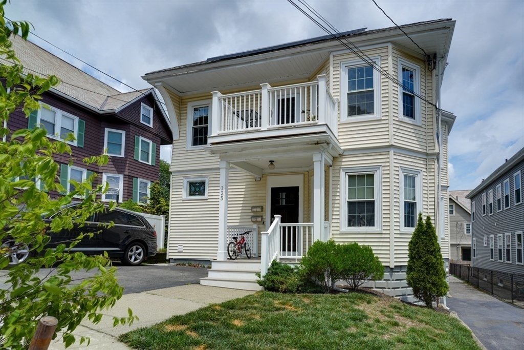 125 Marshall St 2