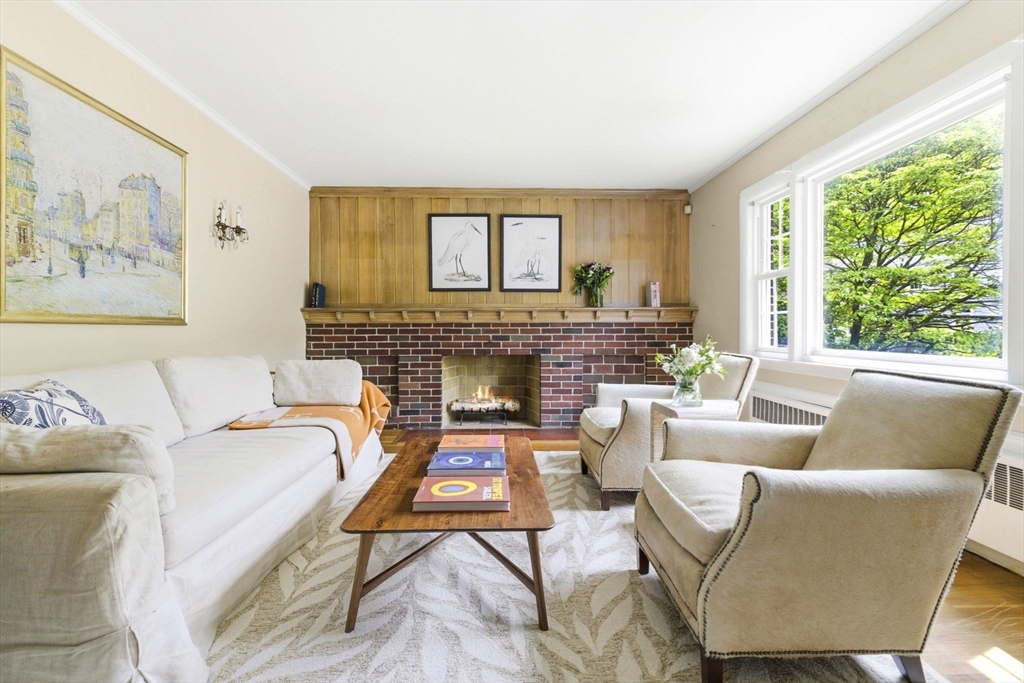 231 Moss Hill Rd