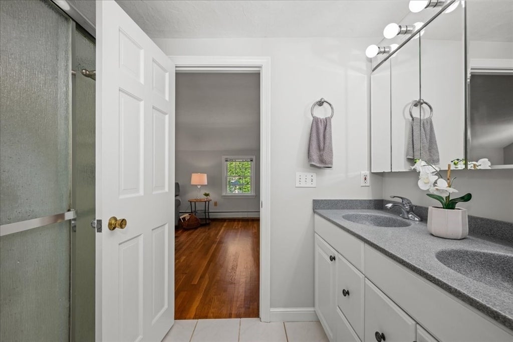 11 Hickory Rd, Southborough, MA, 11 Hickory Rd, Southborough, MA Photo #24