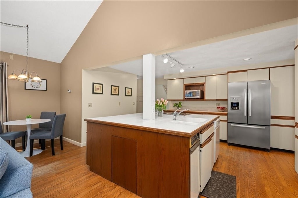 11 Hickory Rd, Southborough, MA, 11 Hickory Rd, Southborough, MA Photo #14