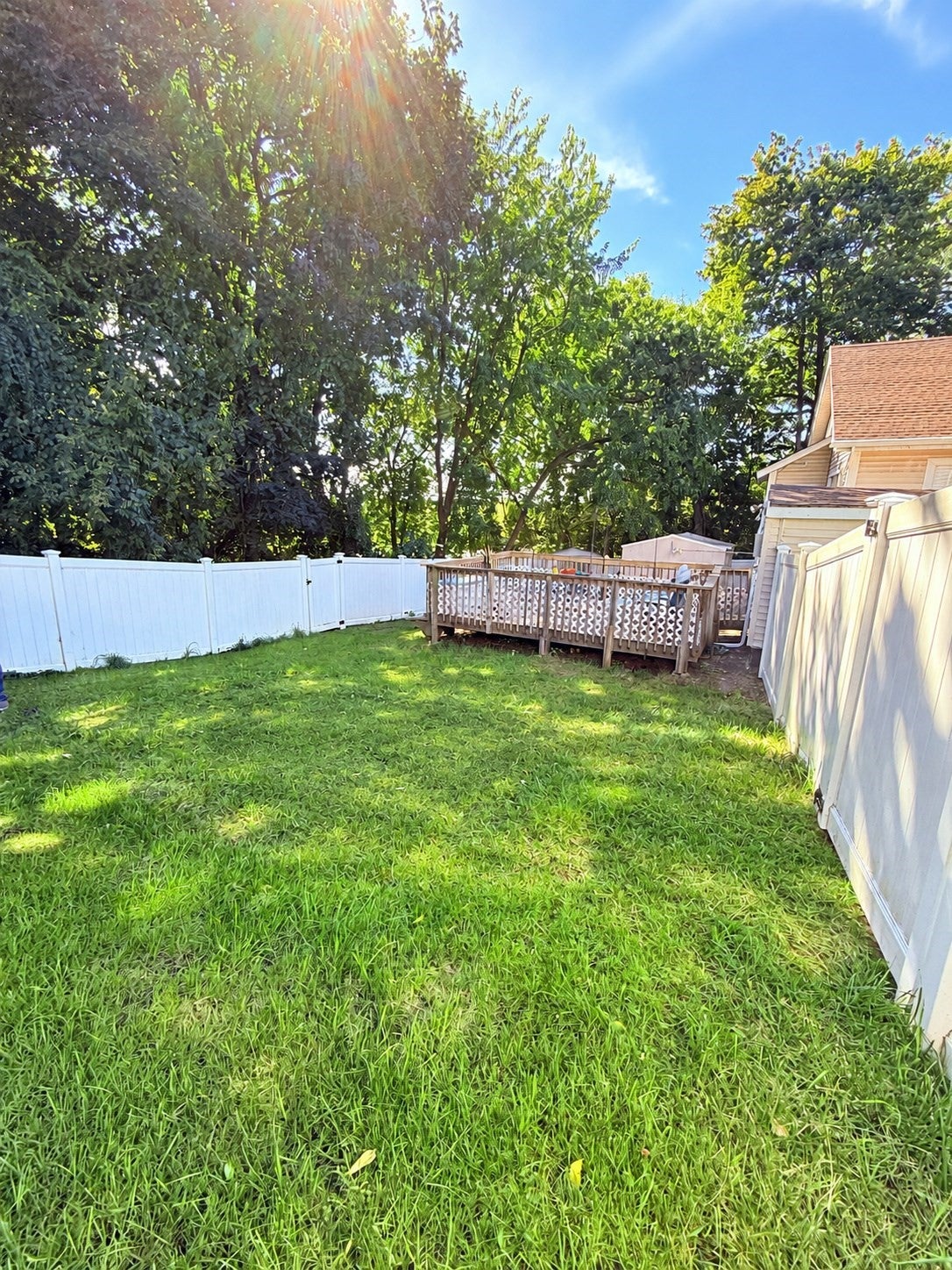 16 Winnipeg St, Worcester, MA Photo #20