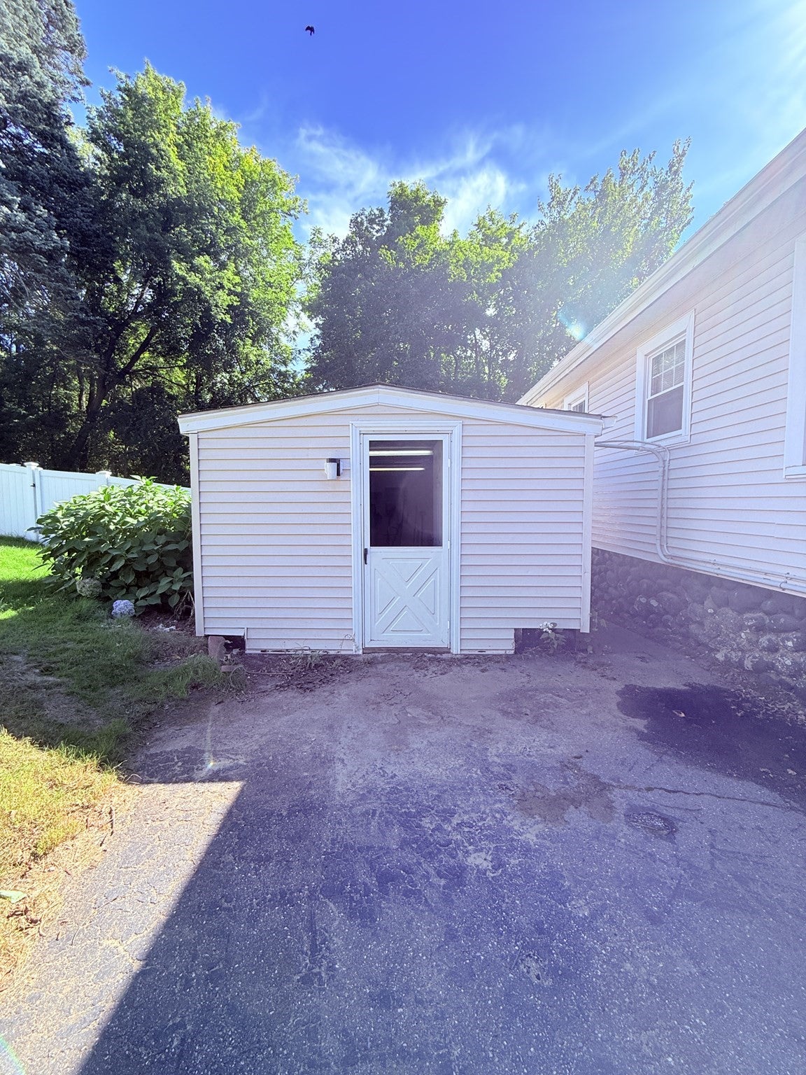16 Winnipeg St, Worcester, MA Photo #17