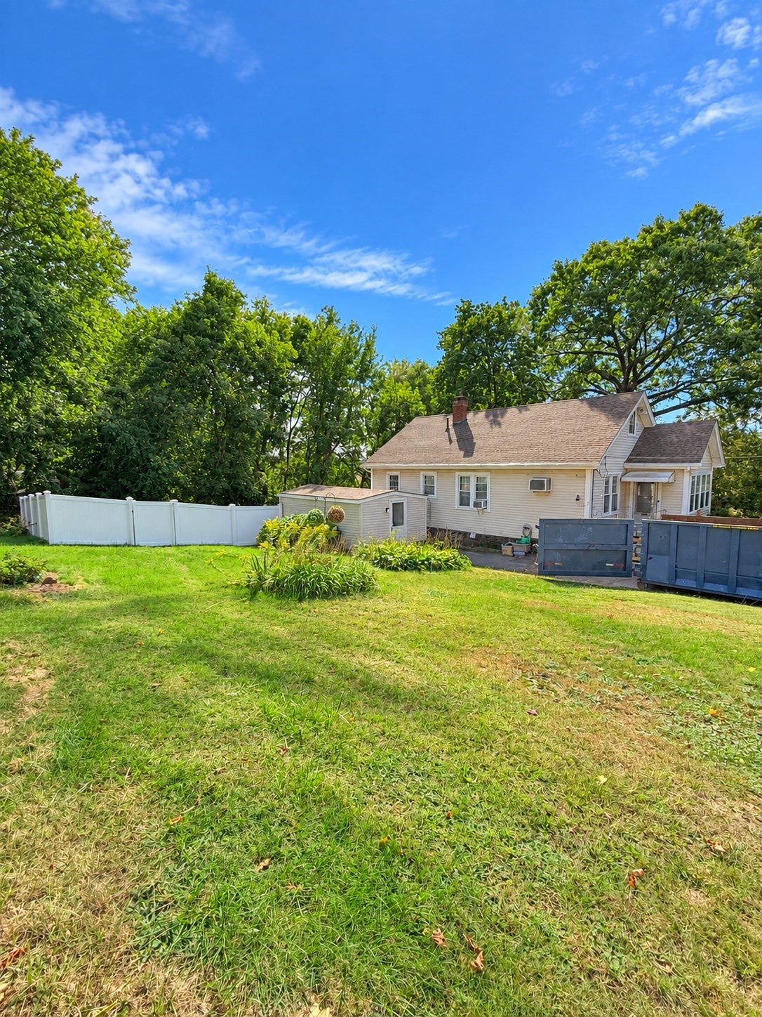 16 Winnipeg St, Worcester, MA Photo #21