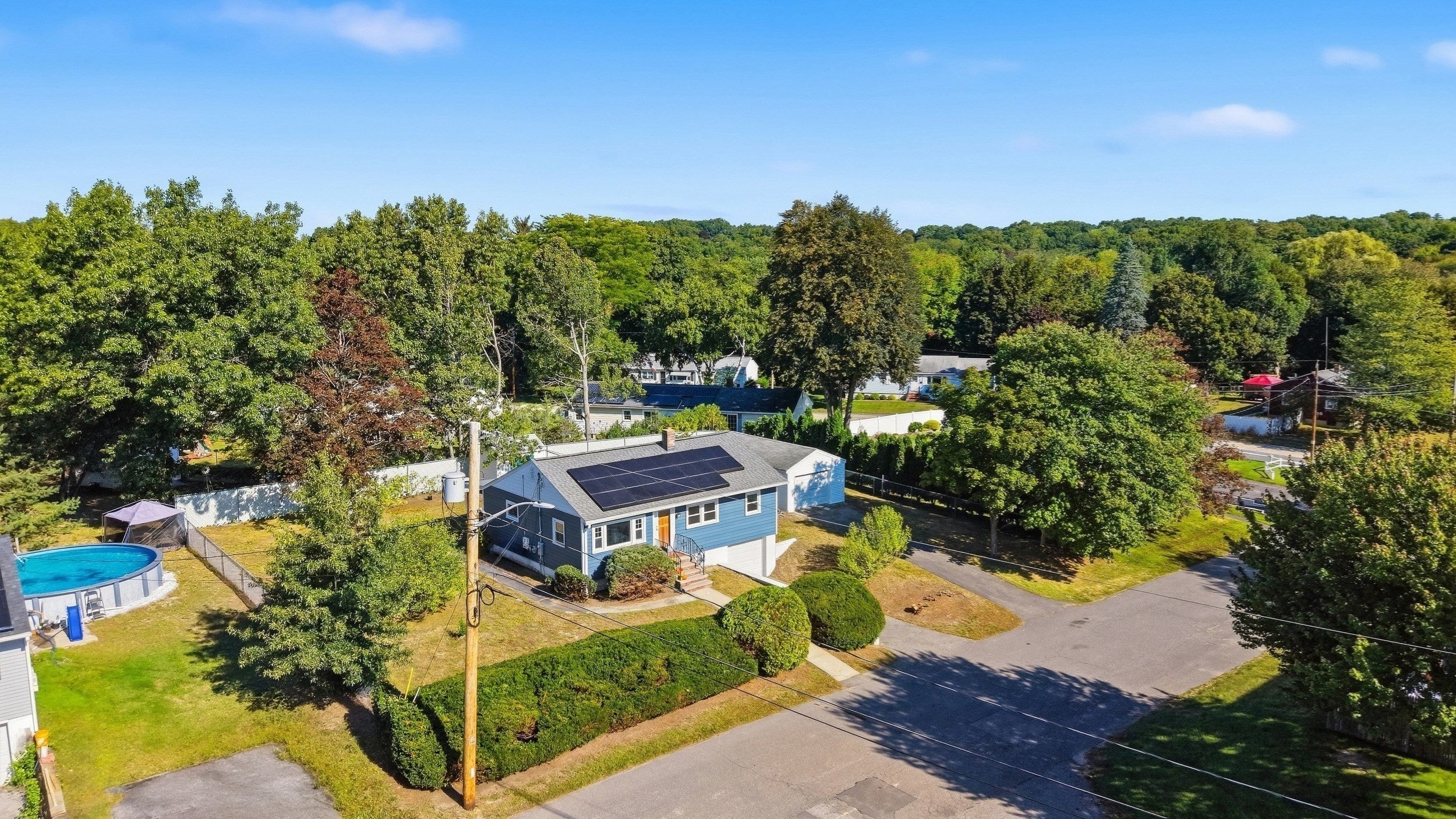 44 Memorial Dr