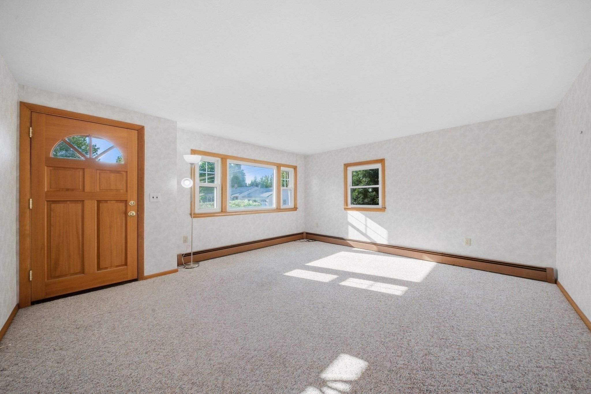 44 Memorial Dr, Methuen, MA, 44 Memorial Dr, Methuen, MA Photo #7