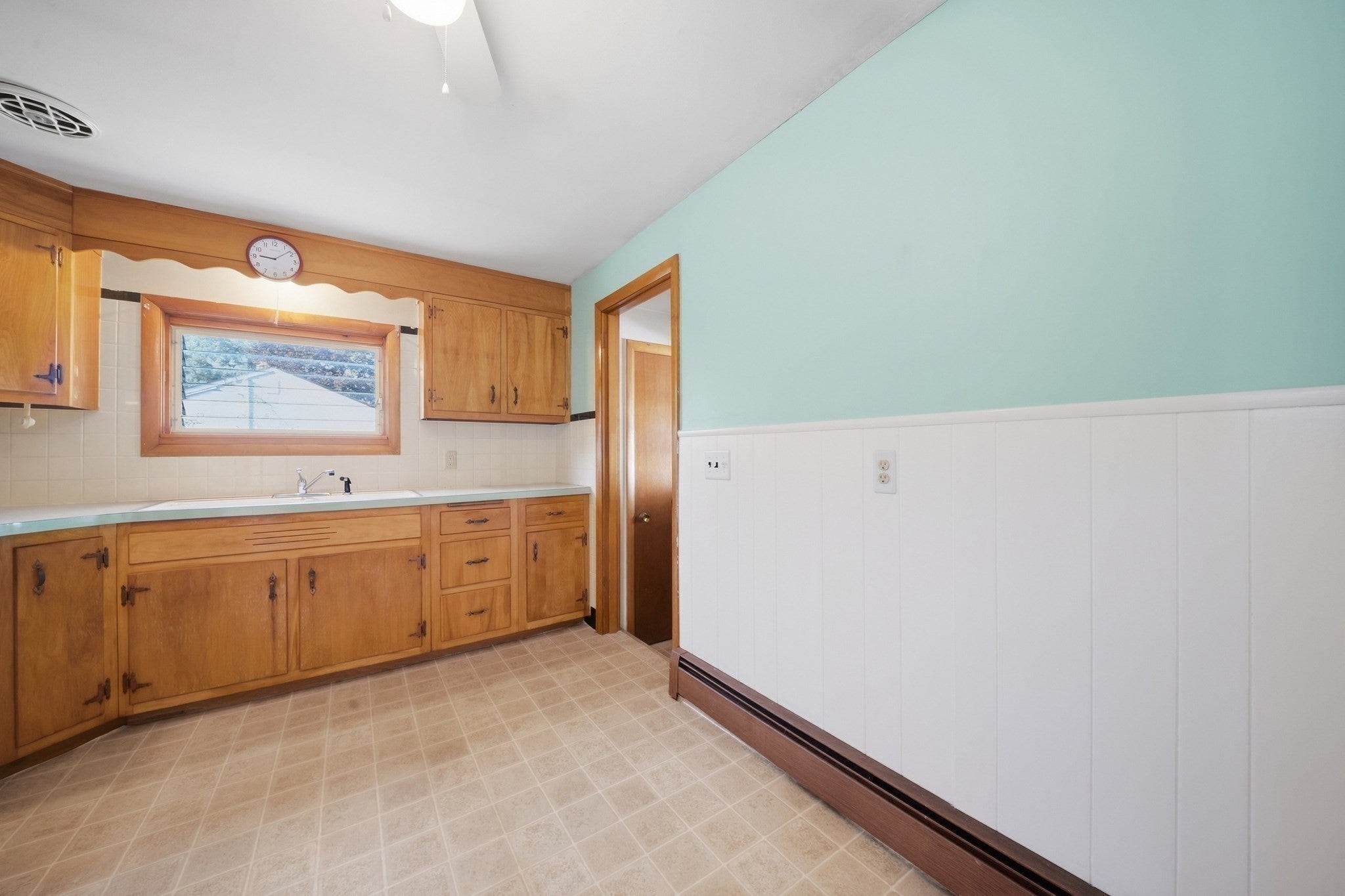 44 Memorial Dr, Methuen, MA, 44 Memorial Dr, Methuen, MA Photo #14