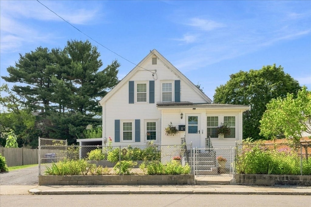 Photo of 9 Oliver Street, Milford, MA